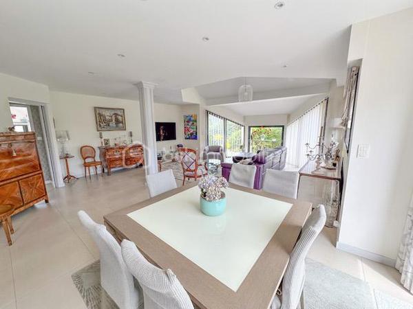 Maison contemporaine de 200 m²