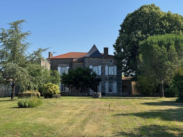 Vente / Maison de maître