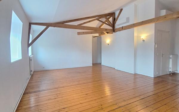 Appartement à louer    4 pièces •  Limoges