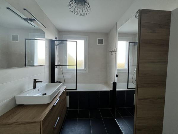 Appartement 3 pièces dernier étage 94210 La Varenne Saint Hilaire