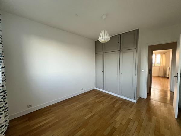 Appartement 3 pièces dernier étage 94210 La Varenne Saint Hilaire