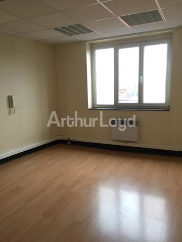 Bureaux à vendre ou à louer à Roubaix plateaux lumineux et modulables