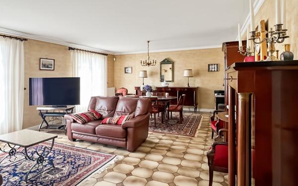 Maison à vendre    5 pièces •  Romorantin-Lanthenay