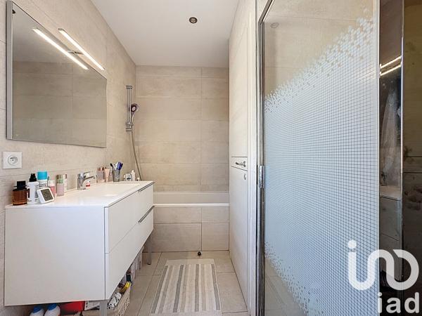 Maison à vendre 4 pièces 90 m² Saint-Cyr-sur-Mer