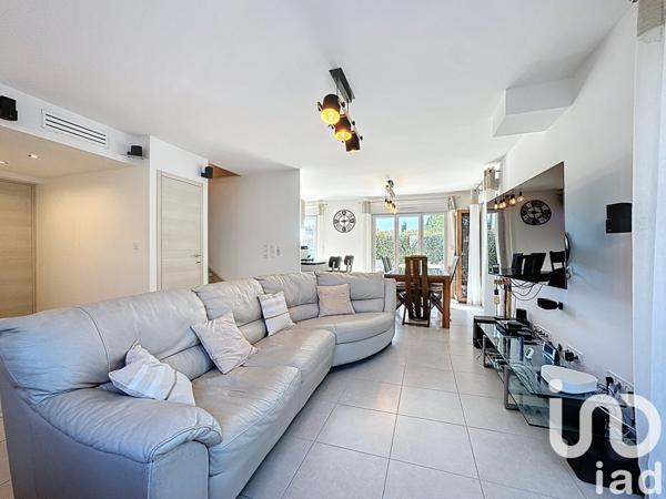 Maison à vendre 4 pièces 90 m² Saint-Cyr-sur-Mer