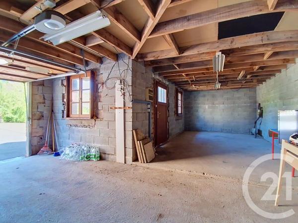 Maison à vendre  6 pièces - 207,20 m 2   FOUGEROLLES  - 70