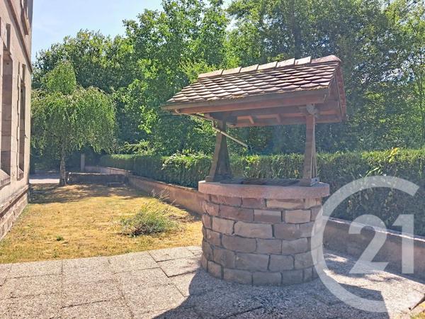 Maison à vendre  6 pièces - 207,20 m 2   FOUGEROLLES  - 70