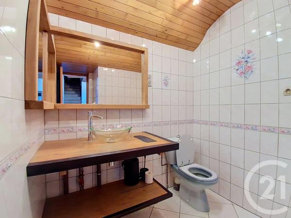 Maison à vendre  6 pièces - 207,20 m 2   FOUGEROLLES  - 70