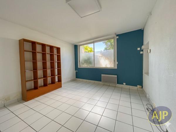 Saintes : 272 000 € - AJP Immobilier Saintes