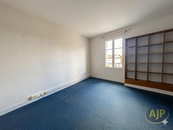 Saintes : 272 000 € - AJP Immobilier Saintes