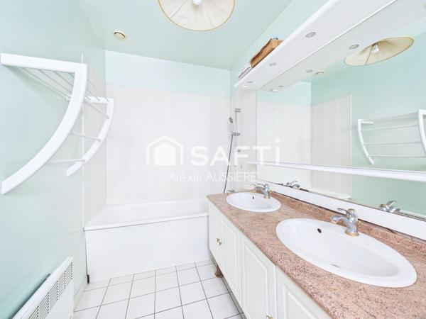 Maison 115 M2 + 250 M2