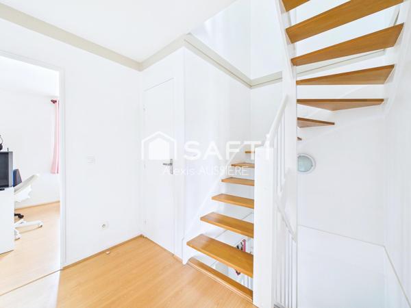 Maison 115 M2 + 250 M2