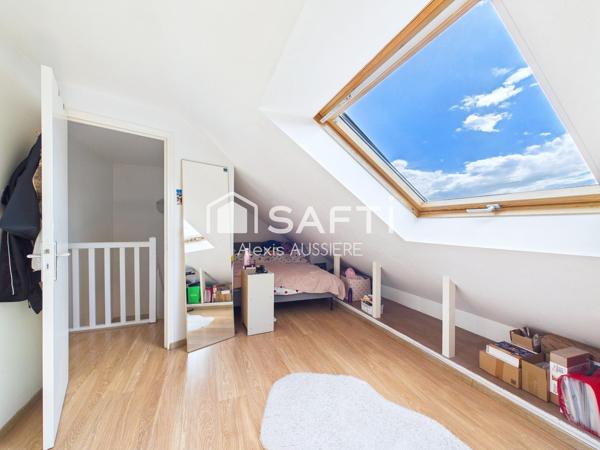 Maison 115 M2 + 250 M2
