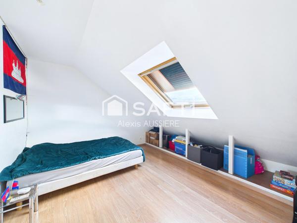 Maison 115 M2 + 250 M2