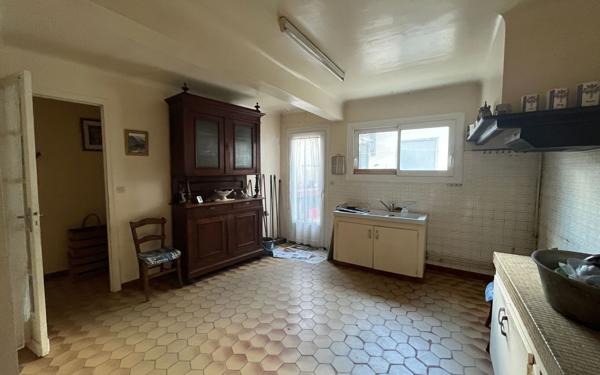 Maison à vendre    7 pièces •  Tartas