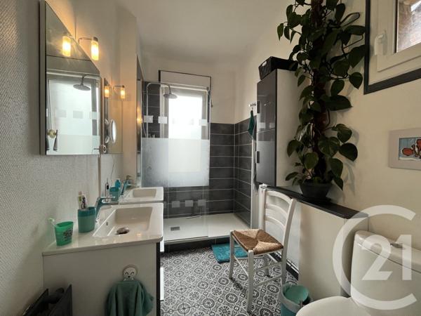 Appartement F3 à vendre  3 pièces - 60 m2 ST QUENTIN - 02