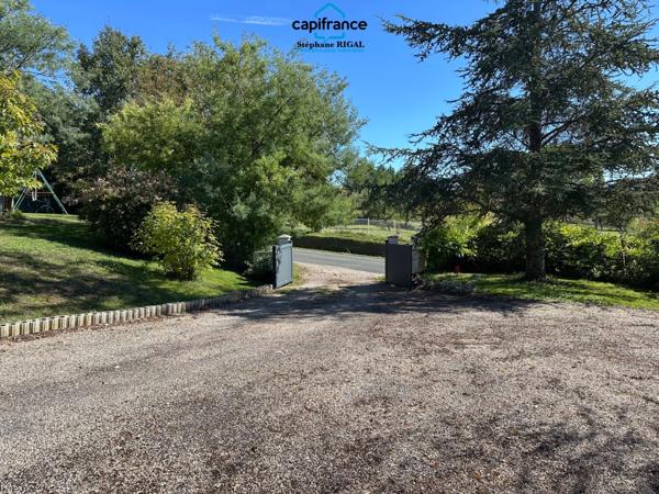 Dpt Lot et Garonne (47), à vendre SAINT SYLVESTRE SUR LOT maison P6 de 130 m² avec piscine - Terrain de 3186 m²