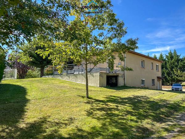Dpt Lot et Garonne (47), à vendre SAINT SYLVESTRE SUR LOT maison P6 de 130 m² avec piscine - Terrain de 3186 m²
