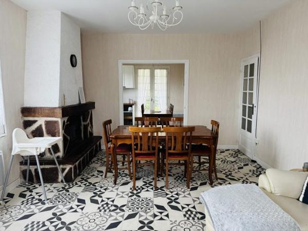 Maison traditionnelle Cozes 153.63 m²