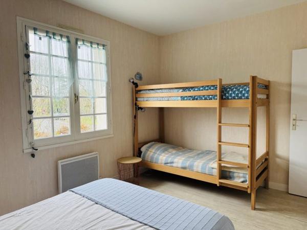 Maison traditionnelle Cozes 153.63 m²