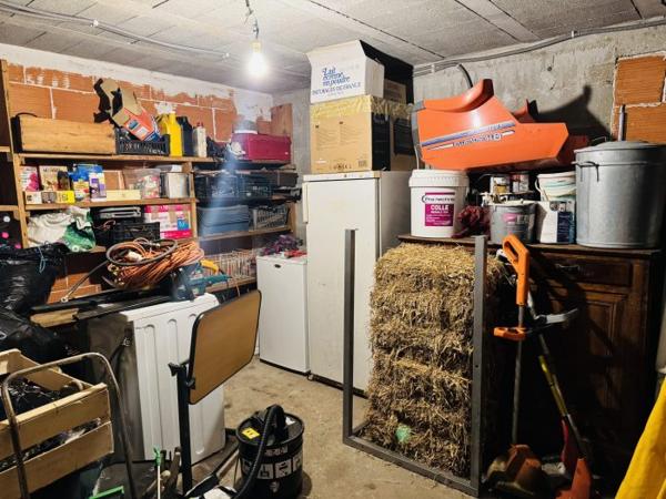 Maison traditionnelle Cozes 153.63 m²