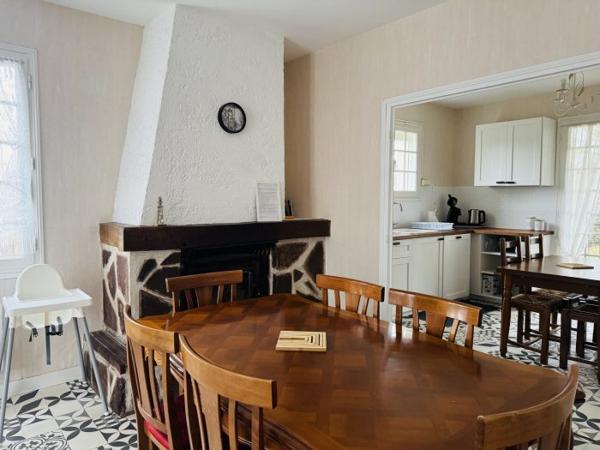 Maison traditionnelle Cozes 153.63 m²