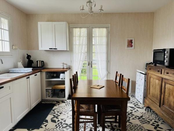 Maison traditionnelle Cozes 153.63 m²