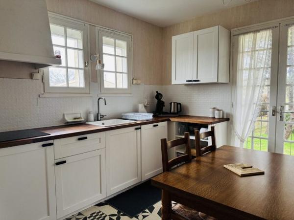 Maison traditionnelle Cozes 153.63 m²