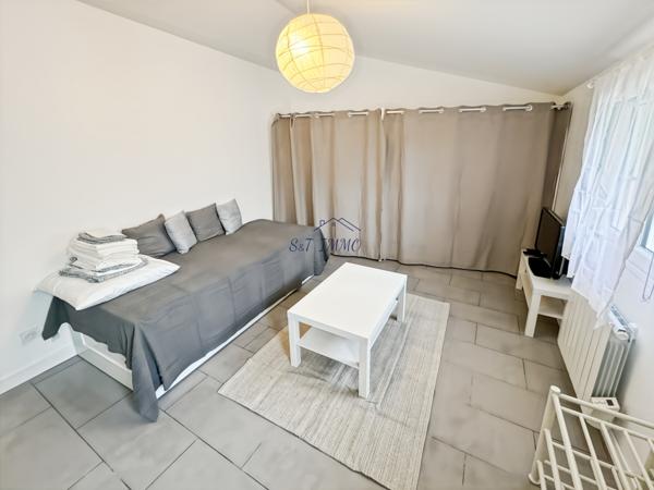 Lardy (91510) Studio meublé - Lardy Bourg