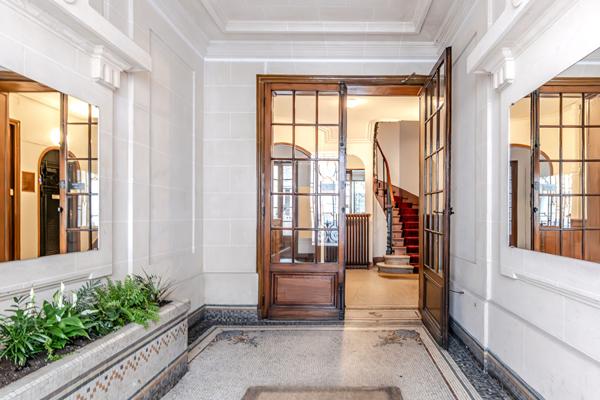 Appartement Paris 17 Batignolles 6 pièces  familial 131m2