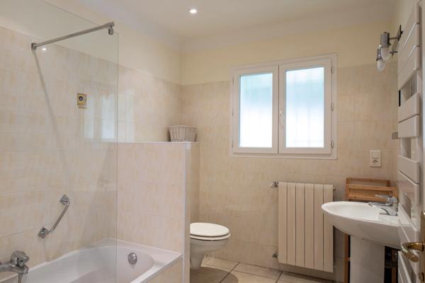 Villa de prestige avec vue mer panoramique et potentiel locatif exceptionnel