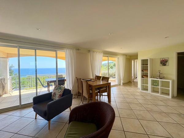 Villa de prestige avec vue mer panoramique et potentiel locatif exceptionnel