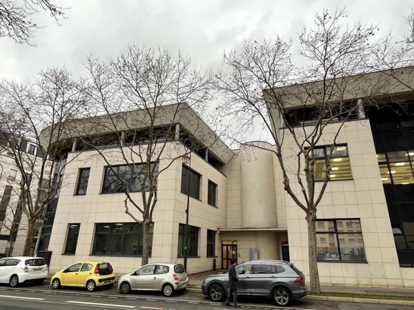 Bureaux à vendre à La Garenne-Colombes proche gare SNCF et commerces