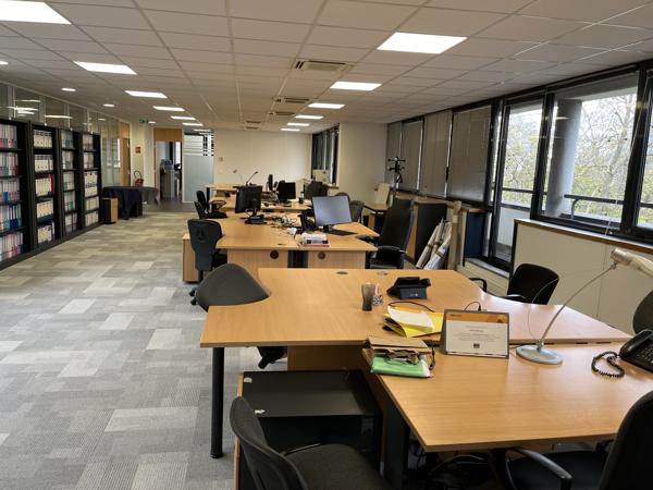 Bureaux à vendre à La Garenne-Colombes proche gare SNCF et commerces