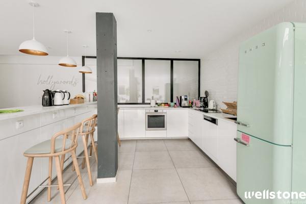 Bureaux à louer à PARIS 75011