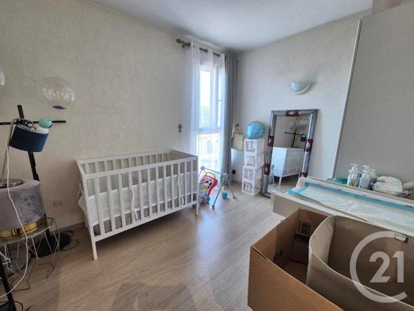 Appartement F4 à vendre  4 pièces - 82,87 m2 SANNOIS - 95