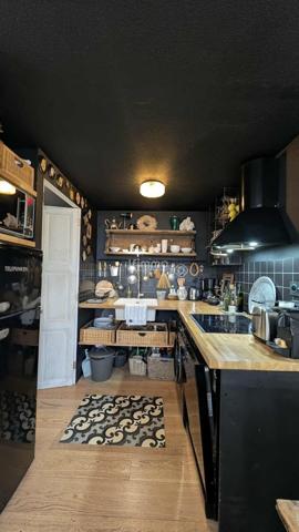 Un lot de deux logements a vendre au bord de mer