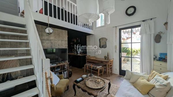 Un lot de deux logements a vendre au bord de mer