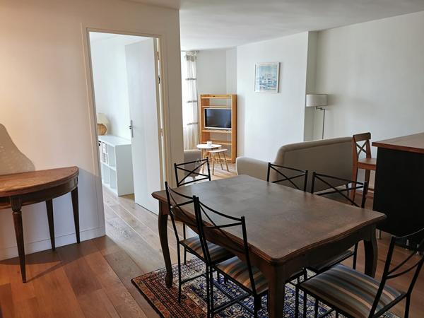 "Versailles Notre-Dame" Joli appartement de 3 pièces meublé de 56 m² ! Loyer 1 645 €/mois charges comprises **  - Référence  27672