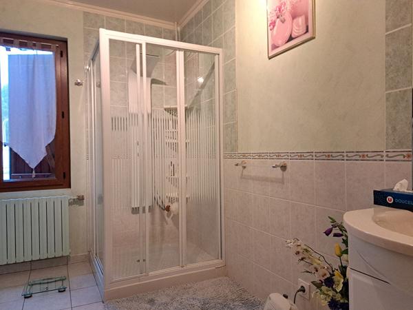 Maison 6 pièces à vendre Bonnes - 86300 / Réf: 11813-1