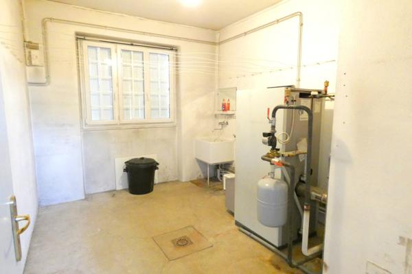 RARE BELLE MAISON PIERRE 1,5 HECTARES Aurillac (15000)