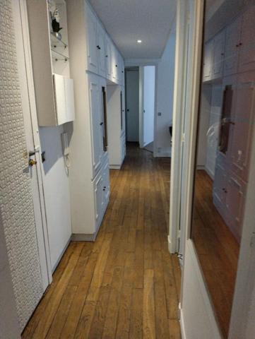 Trois-pièces en parfait état au métro Boucicaut