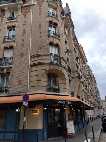 Trois-pièces en parfait état au métro Boucicaut