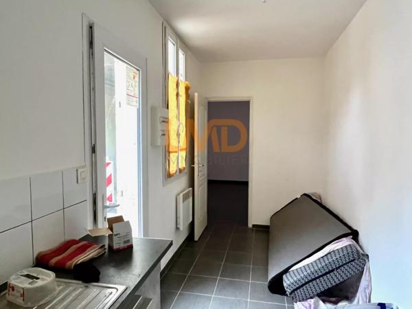 Vente Lot constitué d'un local commercial et d'un appartement T1