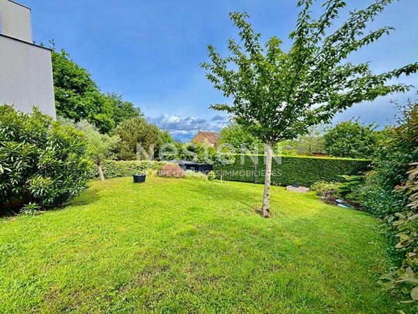 Nestenn Igny - Maison d'architecte Verrières-le-Buisson - 185 m² - Vue dégagée exceptionnelle - 2 suites parentales - Garage double - Terrain 827 m² - Quartier des Justices