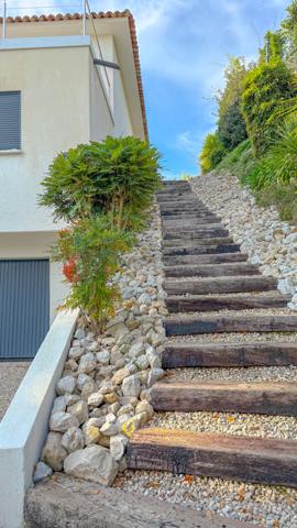 Adrets-de-l'Estérel (83600) Villa contemporaine - Les Adrets de l'estérel