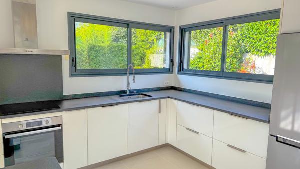 Adrets-de-l'Estérel (83600) Villa contemporaine - Les Adrets de l'estérel