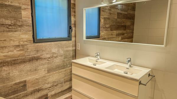 Adrets-de-l'Estérel (83600) Villa contemporaine - Les Adrets de l'estérel