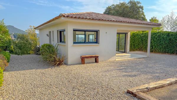 Adrets-de-l'Estérel (83600) Villa contemporaine - Les Adrets de l'estérel