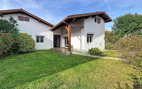Maison à vendre    4 pièces • 82 m2 Saint-Pierre-d'Irube